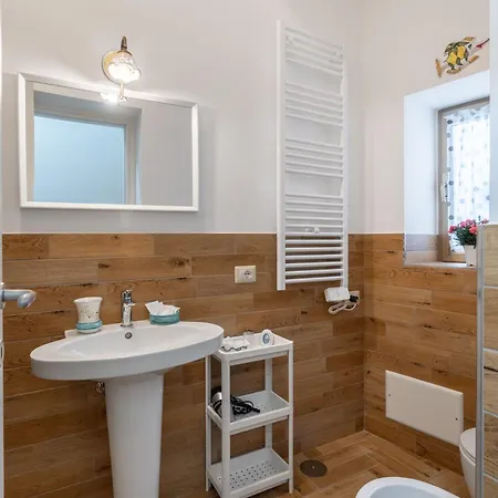Lb Nana Apartment Castellammare di Stabia